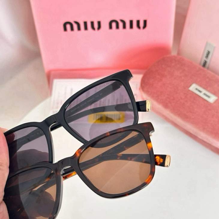 Picture of Miu Miu Sunglasses _SKUfw79339516fw